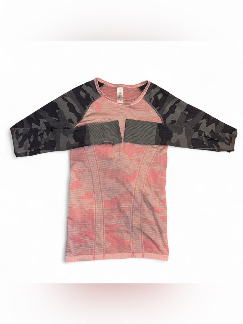 Pink and camo Ivivva Lululemon long sleeve top